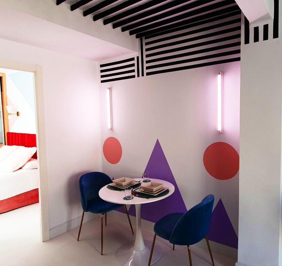 Memphis Design Appartement *